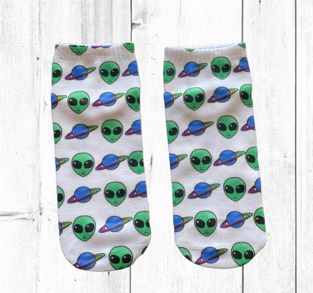 Socks aliens